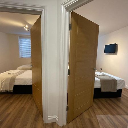 24-7 Secured City Centre Apartments With Free Underground Parking And Wifi Birmingham Exteriör bild