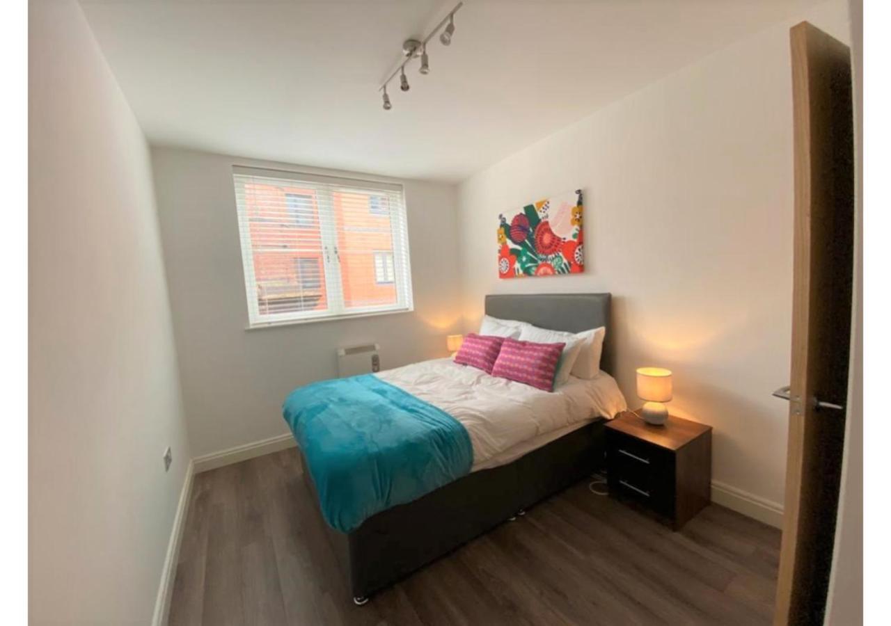 24-7 Secured City Centre Apartments With Free Underground Parking And Wifi Birmingham Exteriör bild