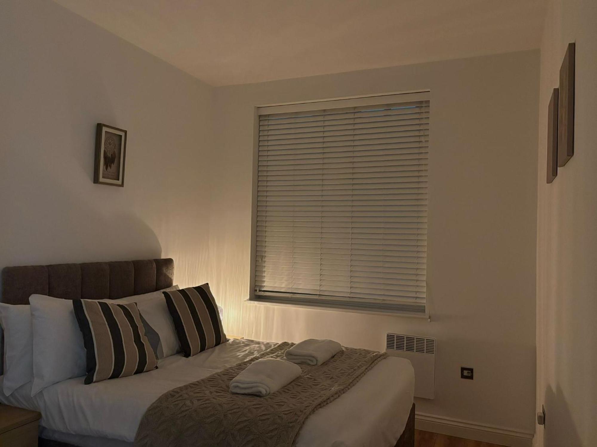 24-7 Secured City Centre Apartments With Free Underground Parking And Wifi Birmingham Exteriör bild