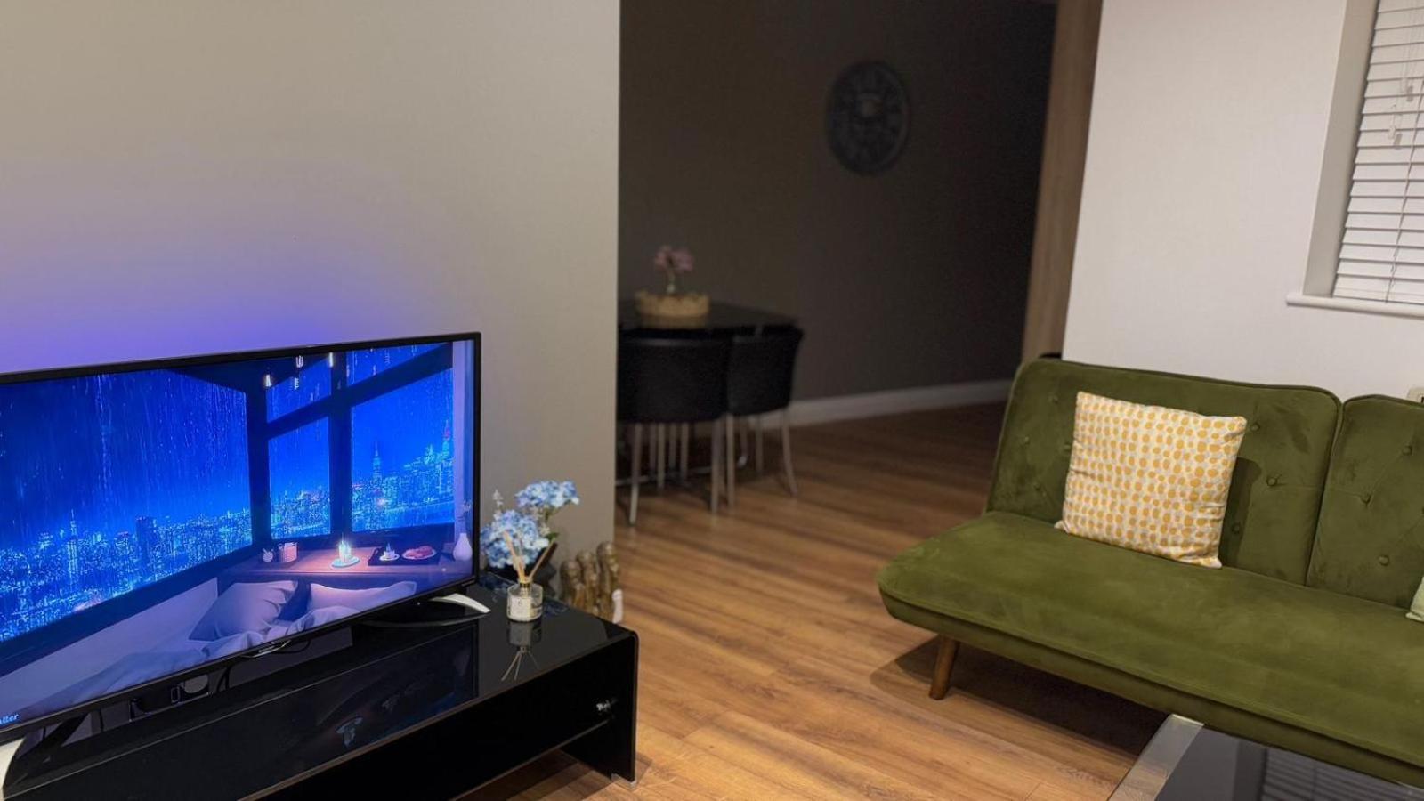 24-7 Secured City Centre Apartments With Free Underground Parking And Wifi Birmingham Exteriör bild